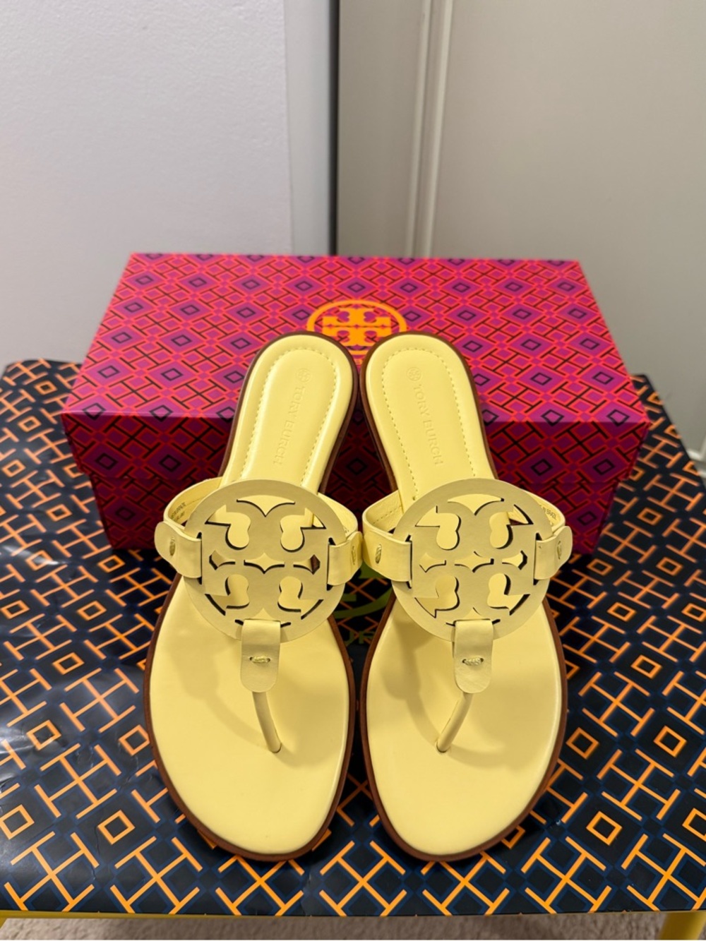 Tory Burch Miller Sandals Size 8 Brand New